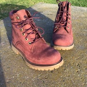 Timberland Waterville 6” Plum Suede Lace-Up Boots
